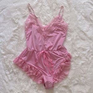 NWT Sugar Thrillz pink lace teddy/romper, size small - cute, versatile, sexy?